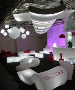 Cubic Yo Lumineux Luminous Flowerpot - Slide -made in design shop luminous flowerpot cubic yo lumineux white madeindesign 145695 product800